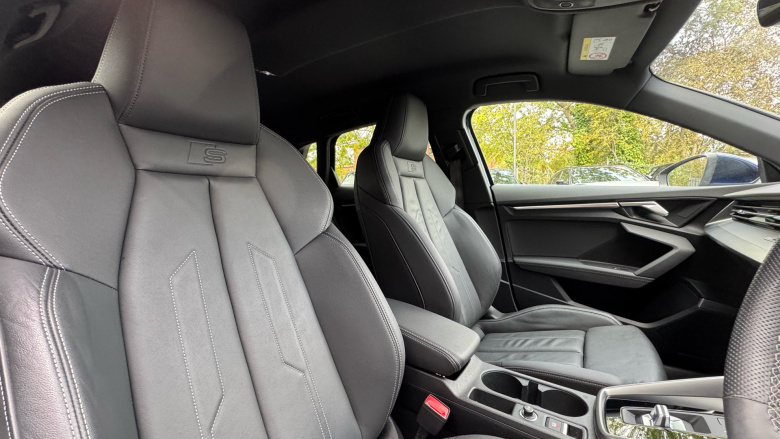 Audi A3 35 TDI S Line 5dr S Tronic [Comfort+Sound] Diesel Hatchback